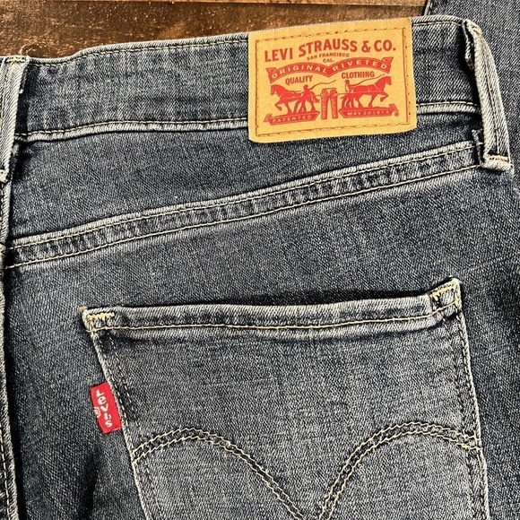 LEVI'S Mid Rise Skinny Jeans - Picture 7 of 10